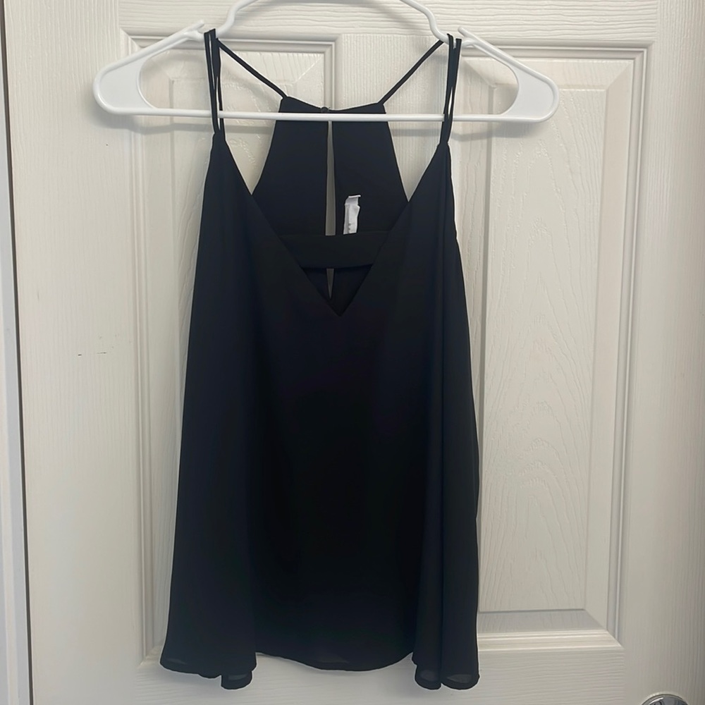 Black flowy tank top